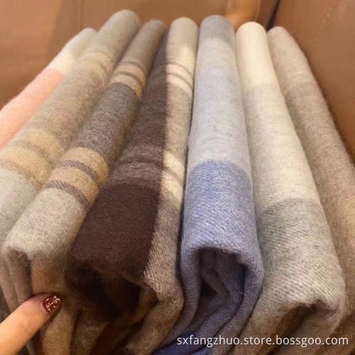 2021hot seller soft and warm shawls plaid custom logo scarf
